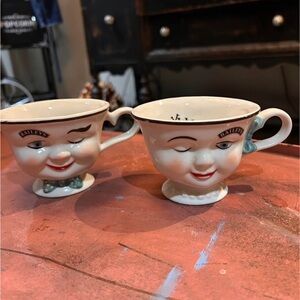 Cream Face Mugs Set
